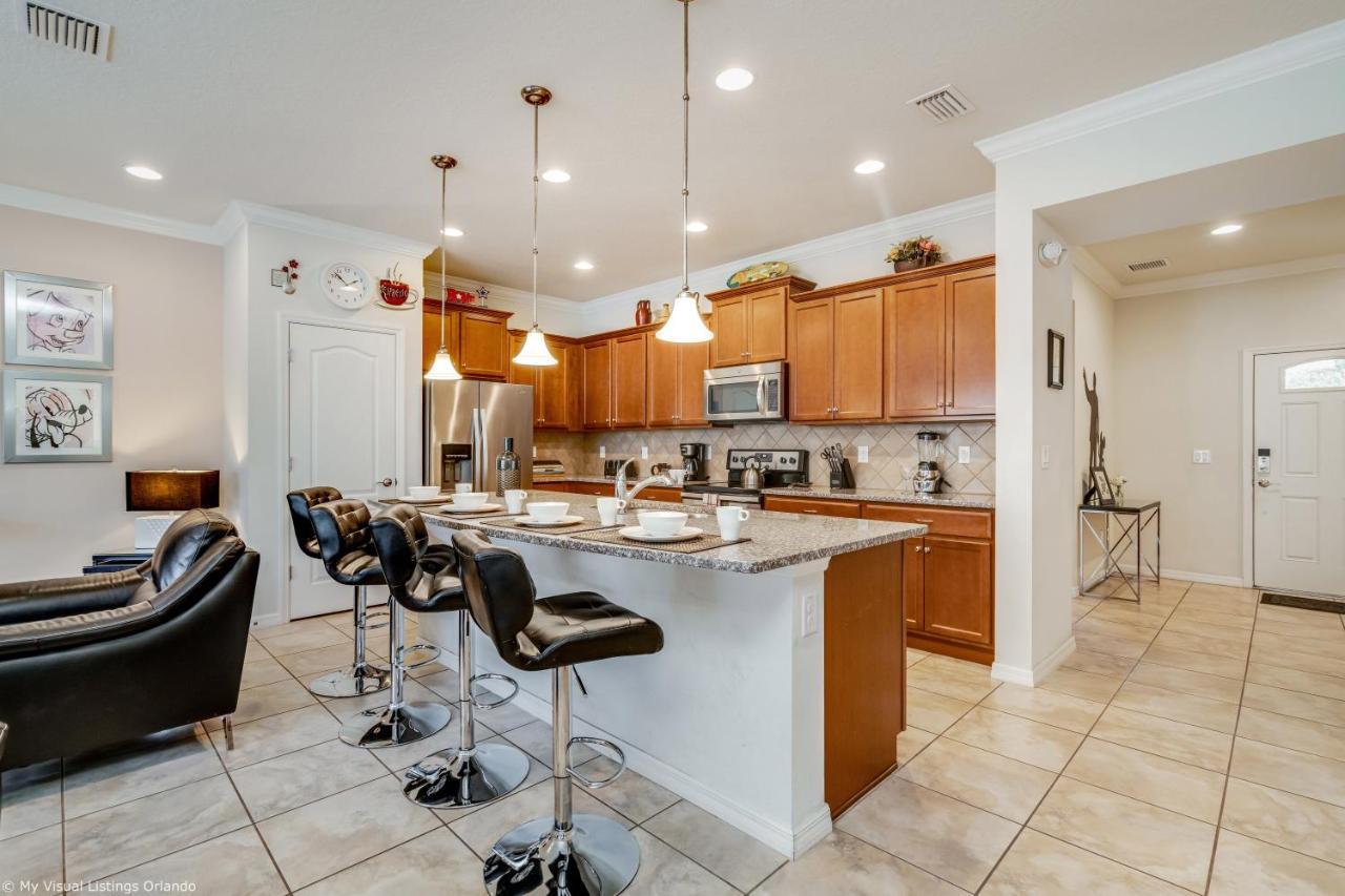 5-Bedroom Home With Private Pool -15 Mins From Disney- オーランド エクステリア 写真