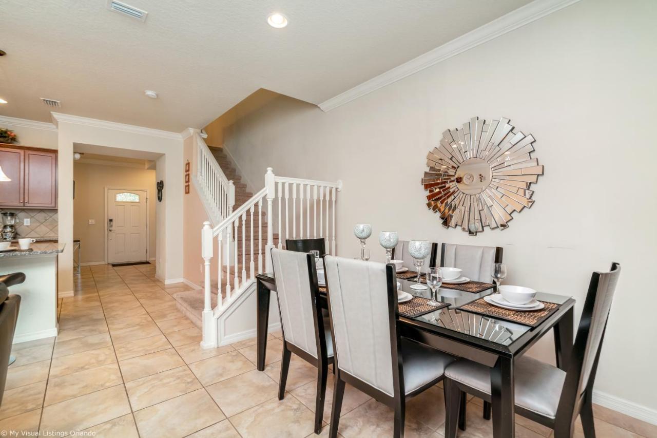 5-Bedroom Home With Private Pool -15 Mins From Disney- オーランド エクステリア 写真